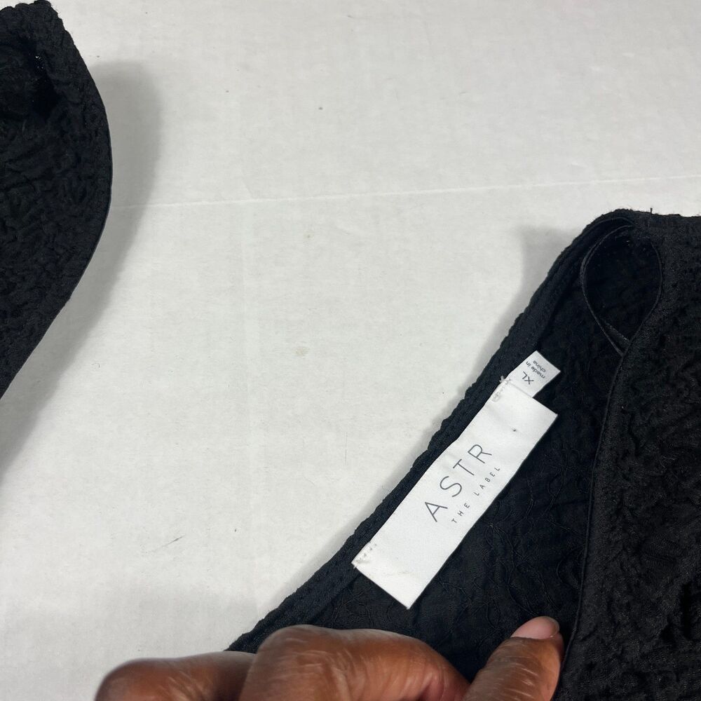 ASTR The Label Crinkle Top Black Asymmetric Y2K Long Sleeve Stretch Shirt XL - Picture 4 of 11